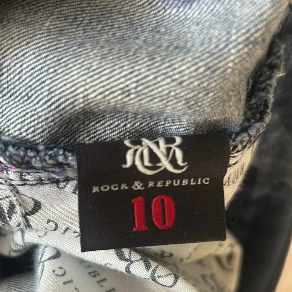 Rock & Republic Blue Star Pattern Jeans - Picture 3 of 9